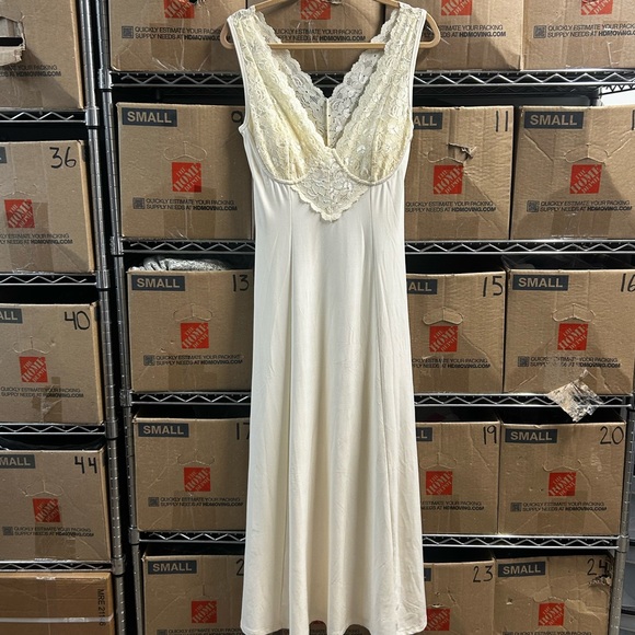 NWT Soft Surroundings Slip Ivory Lace Nightgown Long Chemise Maxi Dress Medium - Picture 5 of 16